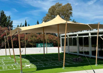 Carpa de Tentiberia en alquiler en zona de descanso de espacio deportivo